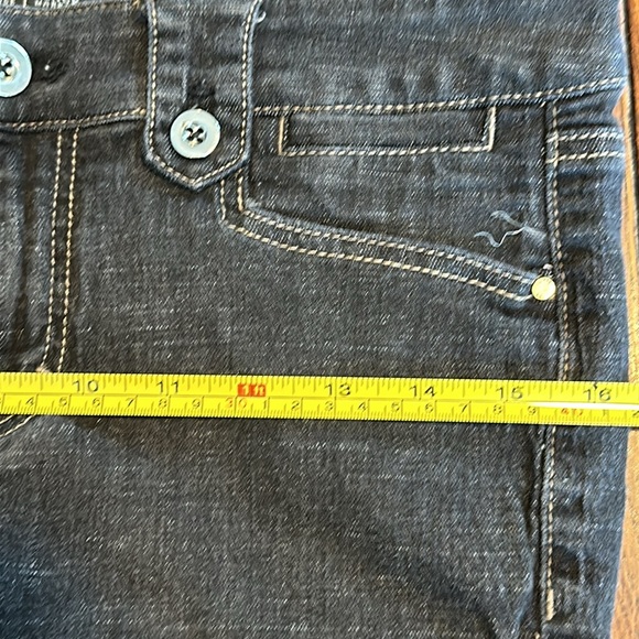 White House Black Market black denim 4 inch shorts size 4 - Picture 6 of 7